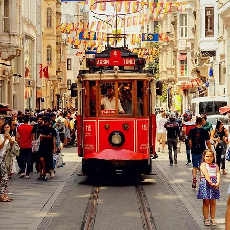 酒店 Taksim Leon's