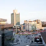 Taksim Square Leon's Hotel Istanbul