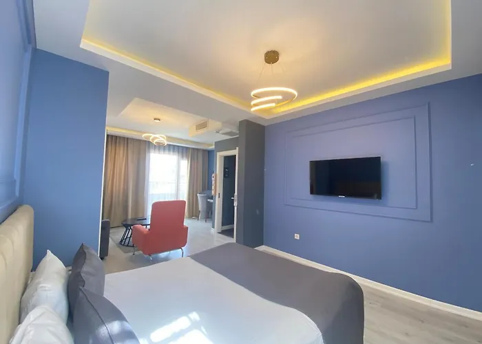 Taksim Square Leon's Istambul