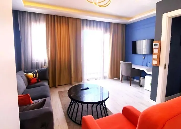 Taksim Square Leon's Istambul