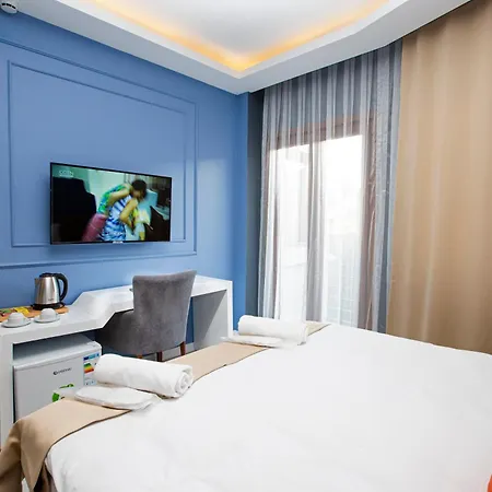 מלון Taksim Square Leon'S Hotel